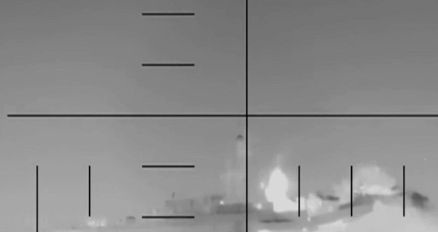 
ВС США заявили об ударе по авианесущему кораблю Ирана