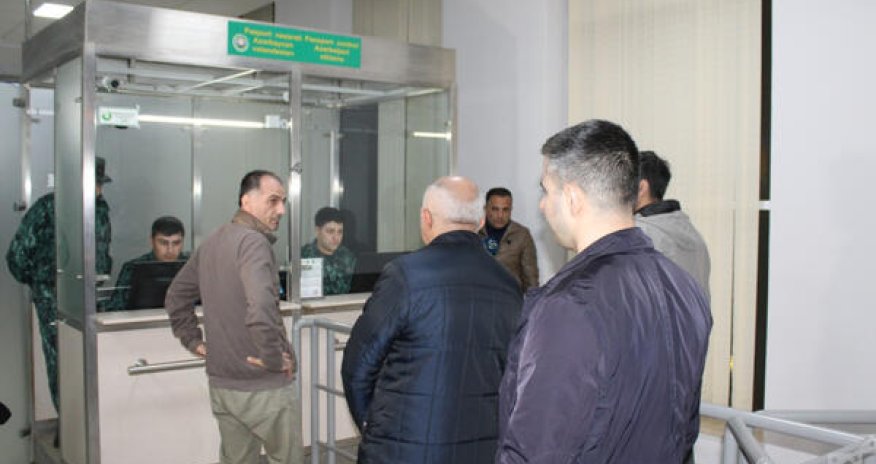 Azərbaycanın Tehrandakı Səfirliyinin 9 əməkdaşı İrandan təxliyə olunub - Yenilənib