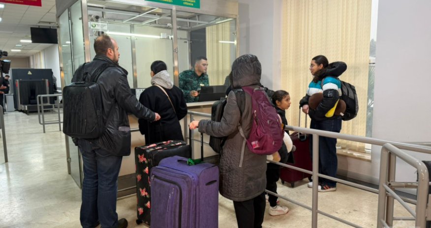 Daha 7 Meksika diplomatı və onların ailə üzvləri İrandan Azərbaycana təxliyə edilib