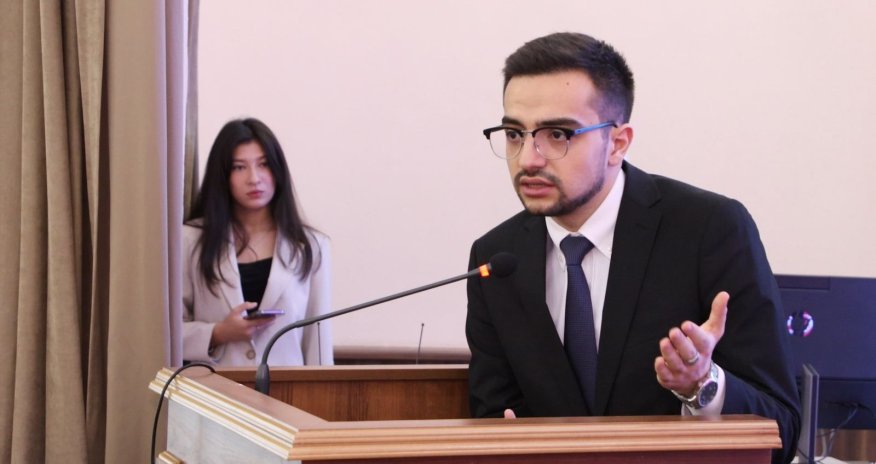 Saxta sənədlərlə &ldquo;süni möhlət&rdquo; biznesi milli təhlükəsizliy təhdid edir - ekspert