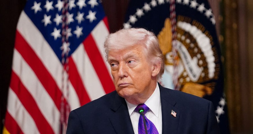 WSJ: Trampın müşavirləri İrana qarşı müharibədən çıxış planı axtarmağı tövsiyə edir