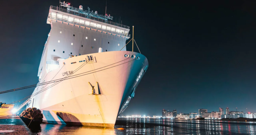 Britain preparing to send evacuation ship to Middle East