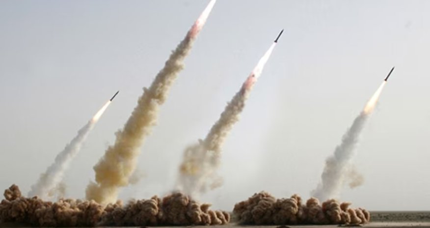 

İran ABŞ-ın Ərbildəki hərbi bazasına raket zərbəsi endirib
