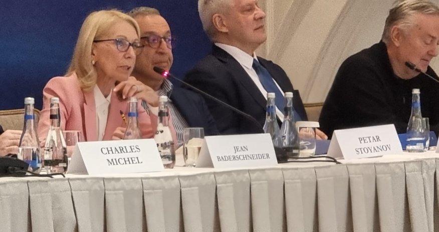 Jean Baderschneider: Azərbaycan təhlükəsiz tranzit məkanı və qlobal dialoq üçün vacib platformadır