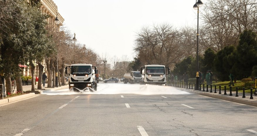 Bu gün Bakıda 537 küçə yuyulub