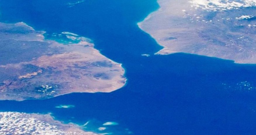 Хуситы грозят: закроем стратегически важный пролив