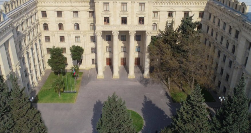 Azerbaijani Foreign Ministry congratulates Ireland on National Day