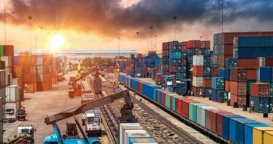 

Ötən iki ayda fiziki şəxslərin ölkəyə idxalı 30%-ə yaxın azalıb
