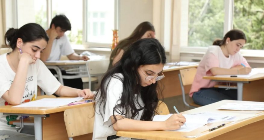 Xaricdə ali təhsil almış 181 şəxsdən 18-i peşə tanınması üzrə imtahandan keçib