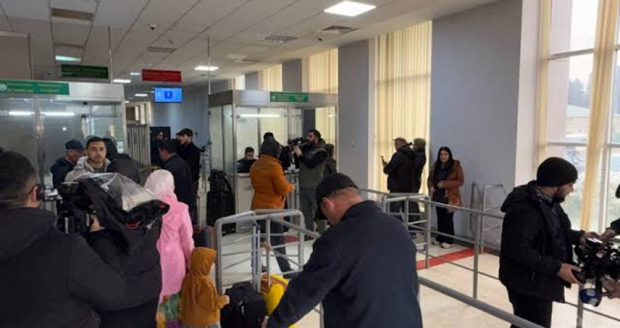 
10 more Azerbaijanis evacuated from Iran

