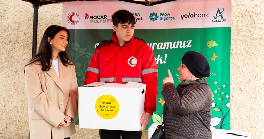 
Yelo Bank shares holiday joy with underprivileged families