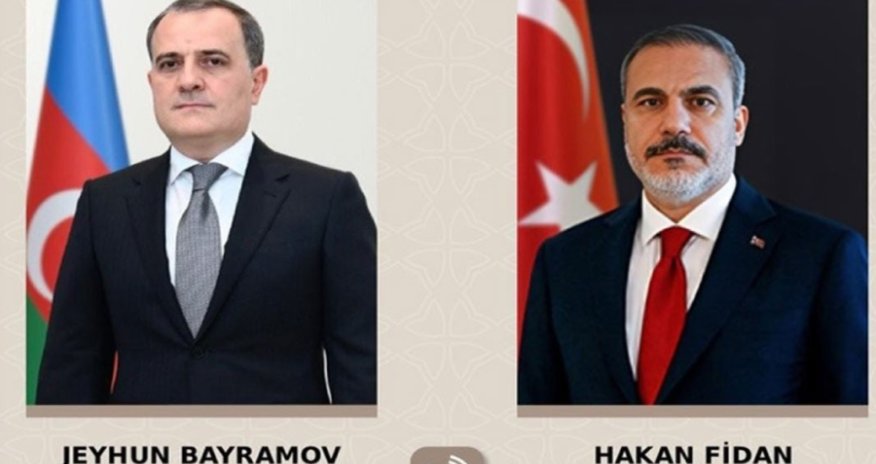 
Jeyhun Bayramov met with Hakan Fidan