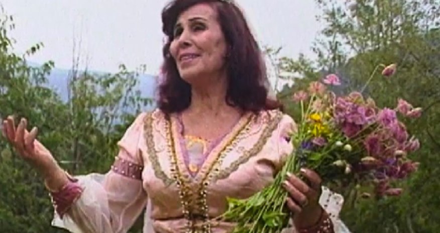 Raziyyə Şirinova vəfat edib