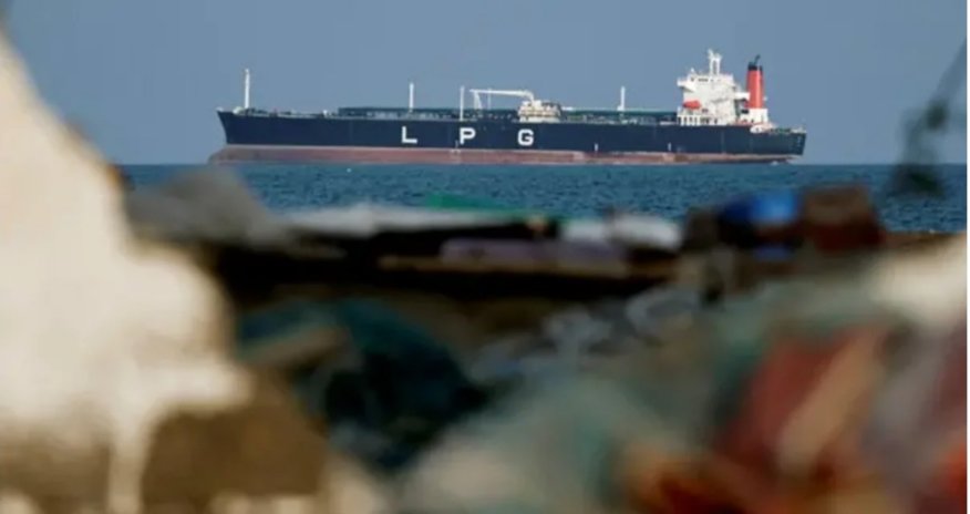 Иран пригрозил полностью перекрыть Ормузский пролив