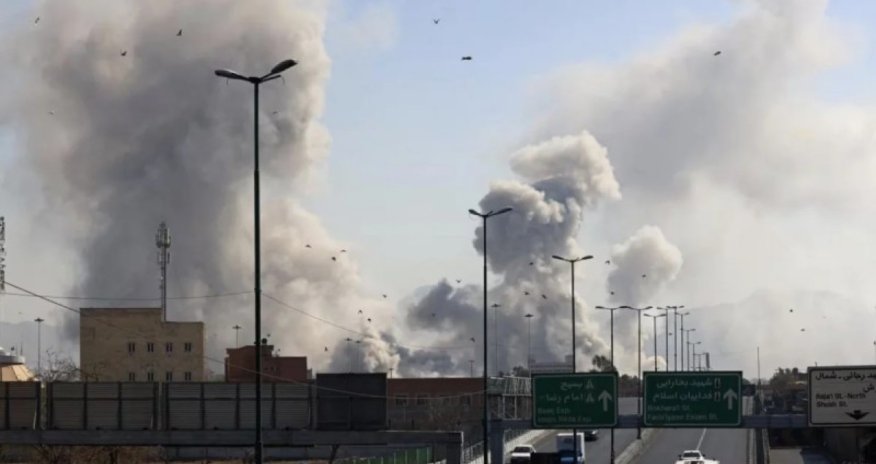 
Nyu-Yorkda təyyarə qəzası olub, hava limanı bağlanıb