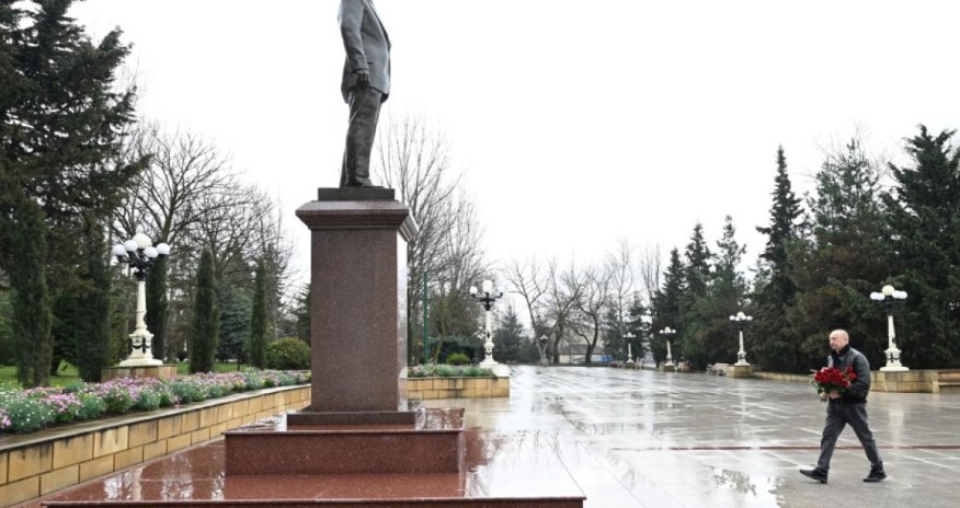 
Prezident İlham Əliyev Şamaxı rayonuna səfər edib
