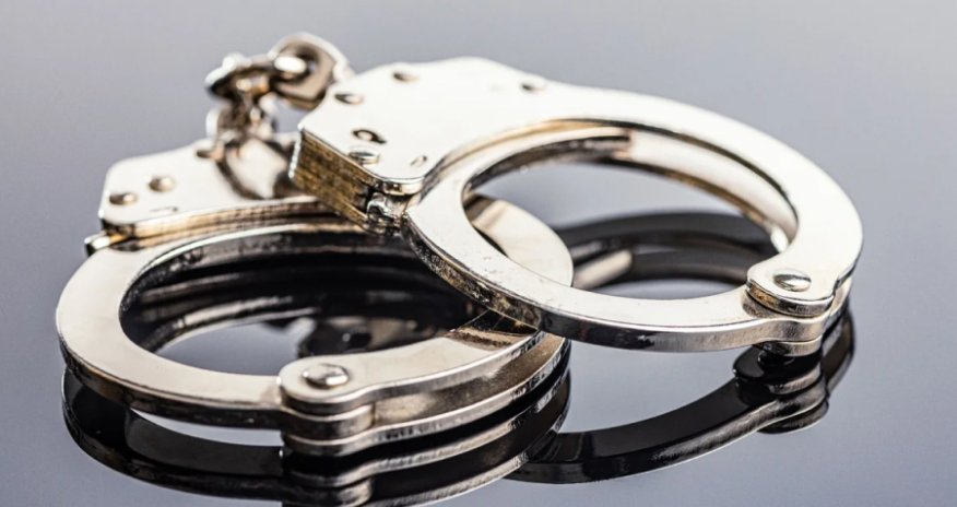 
Taksi sürücüsünü soymaqda şübhəli bilinən şəxs saxlanılıb