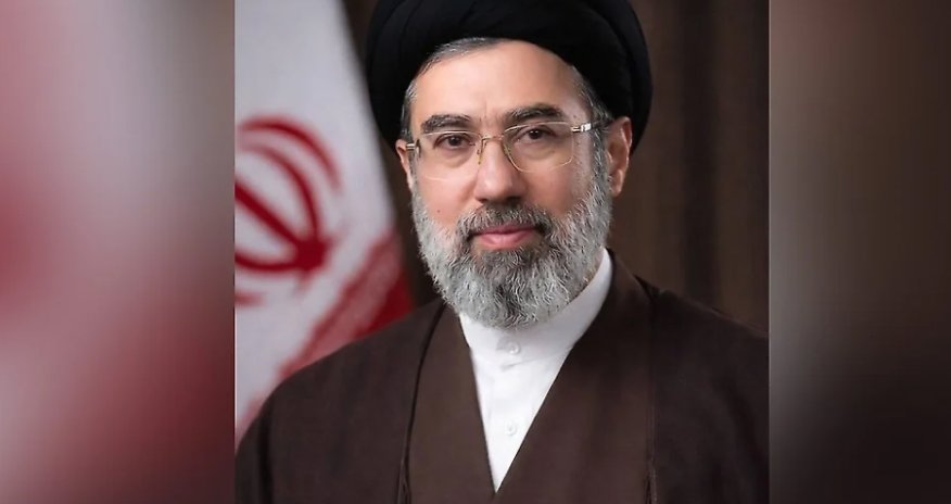 
СМИ: Моджтаба Хаменеи согласился на переговоры с США