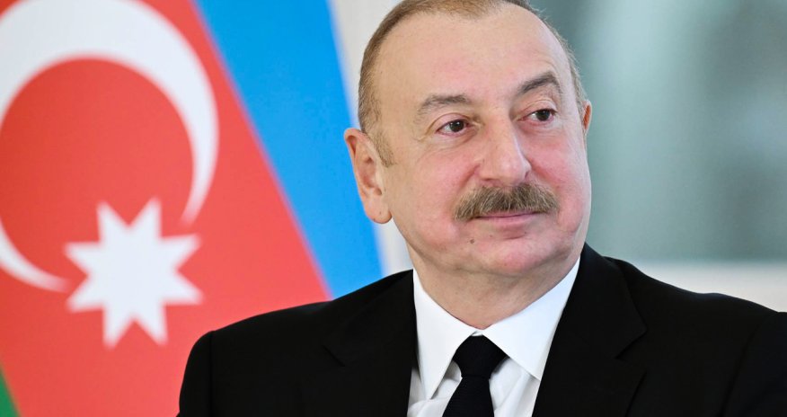 Prezident həmkarını təbrik edib