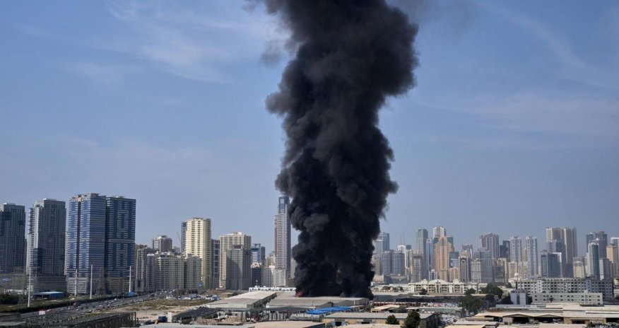 Эмираты отбивались от иранской ракеты: двое погибли