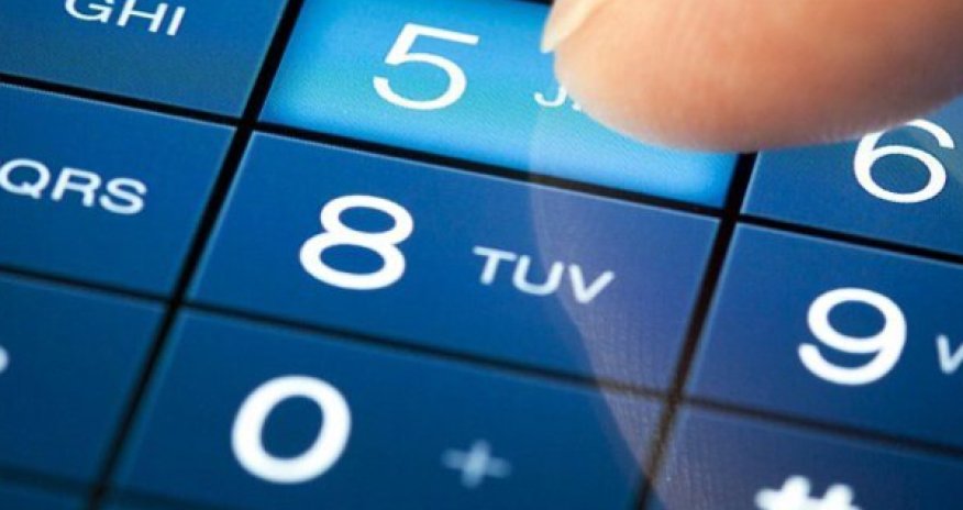 Европейцам посоветовали брать в Китай одноразовые телефоны