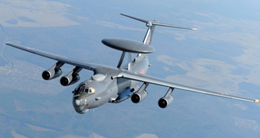 Иранским ударом поврежден американский самолет E-3 Sentry