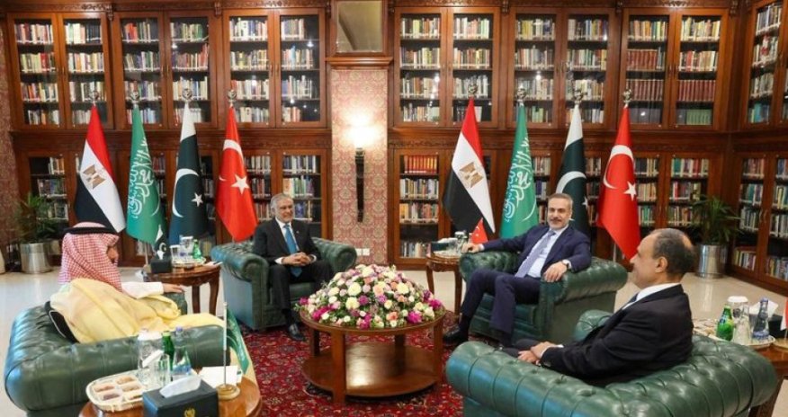 İslamabadda Pakistan, Türkiyə, Səudiyyə Ərəbistanı və Misir XİN başçıları görüşüb