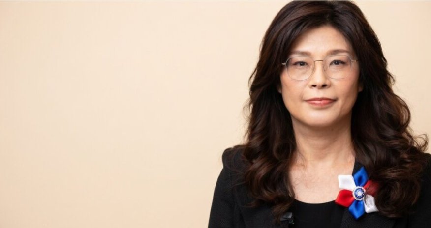 Лидер оппозиции Тайваня едет в Китай