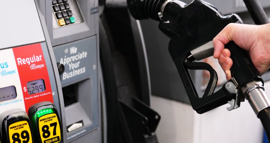 ABŞ-də benzin 4 dollar bahalaşıb