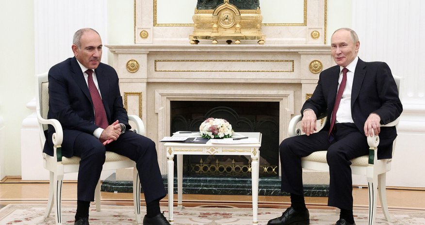 Putin və Paşinyan arasında danışıqlar başlayıb