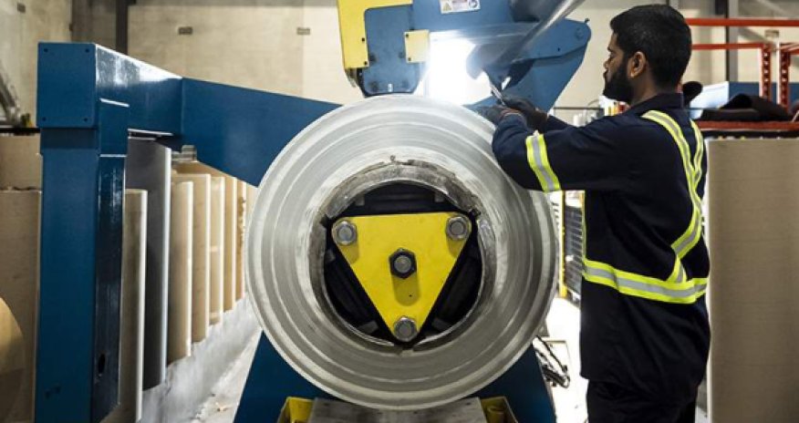 Крупнейший алюминиевый завод на Ближнем Востоке приостановил работу