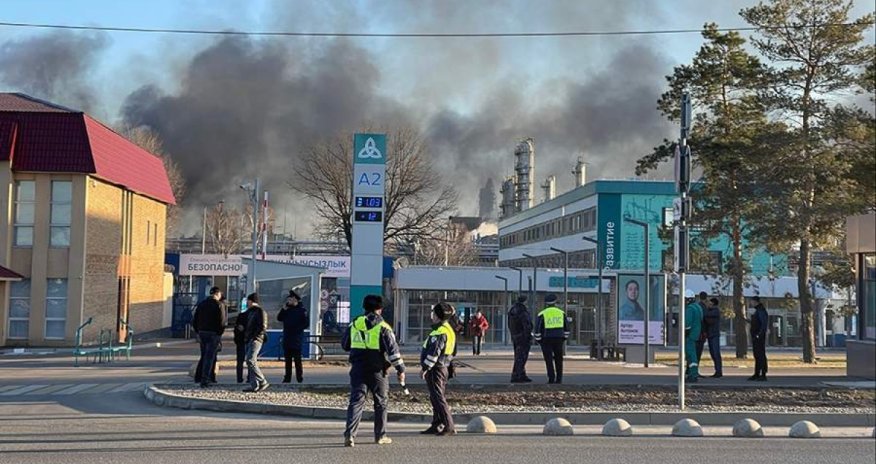 Семь погибших при пожаре на российском химзаводе