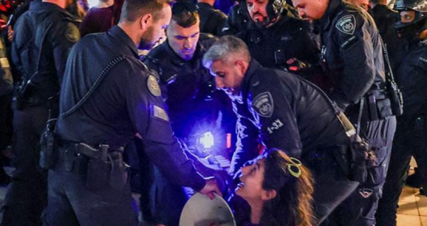 Израильтяне вышли на антивоенный митинг: есть задержанные