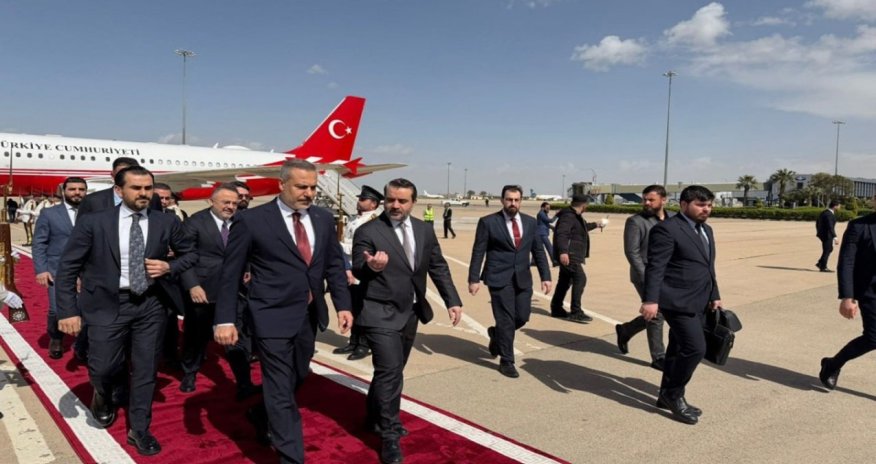 Hakan Fidan Suriyaya gedib