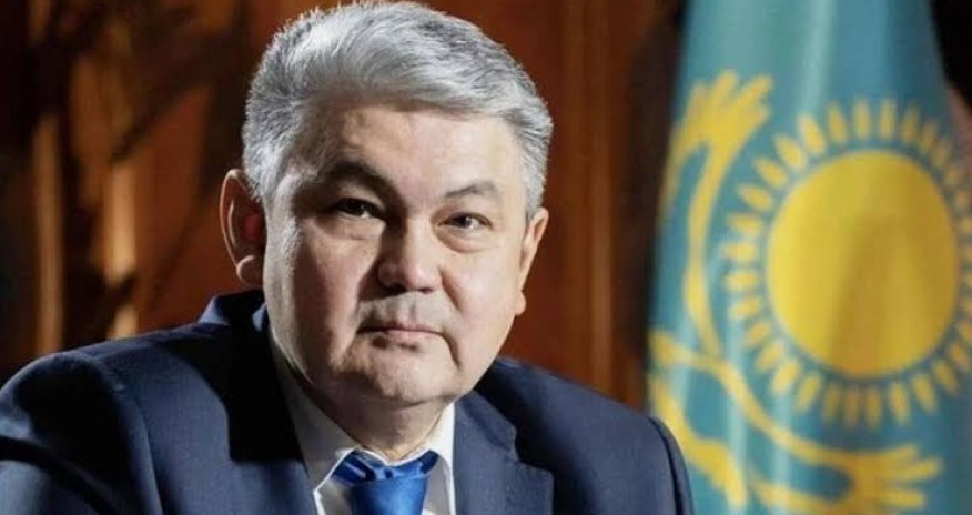 Yermek Koşerbayev Gürcüstanda rəsmi səfərdədir