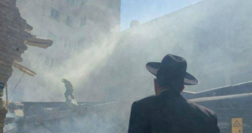 Tehrandakı sinaqoq bombalanıb