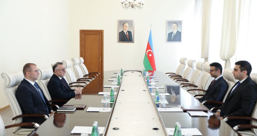 В Минздраве встреча с победителем Yüksəliş