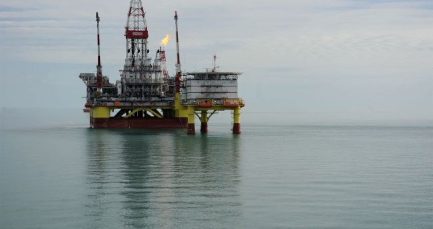 Украина ударила по буровым установкам России на Каспии