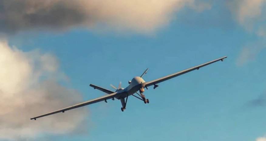 Кувейт отбивается от беспилотников: ранены военные