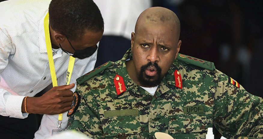 Глава Генштаба Уганды пригрозил Турции и отправился в Израиль
