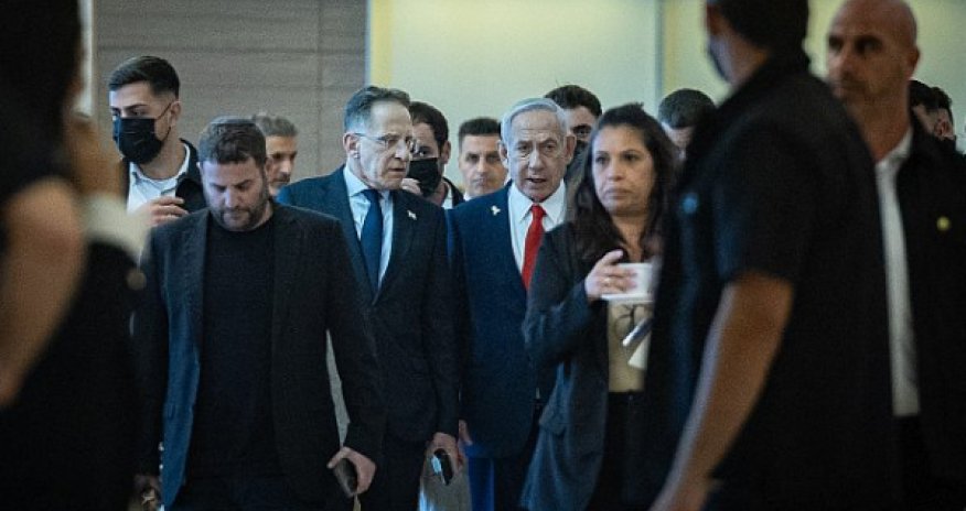 Нетаньяху созывает кабмин