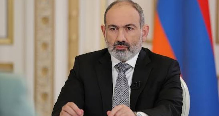 
Paşinyan müxalifəti Ermənistanı müharibəyə sövq etməkdə günahlandırıb