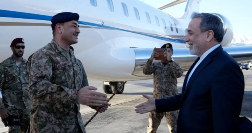 Asim Muniri İrana səfər edib