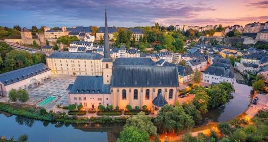 Азербайджанцам в Люксембурге окажут выездные консульские услуги