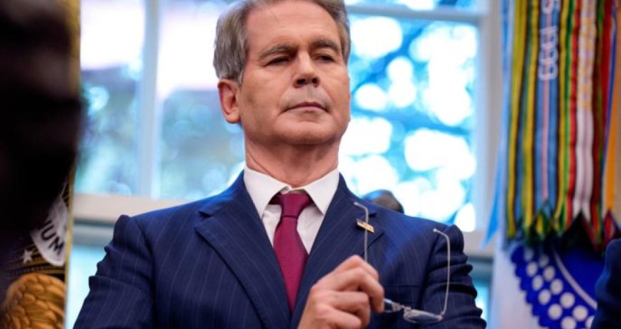 Бессент грозит Ирану, России и Китаю