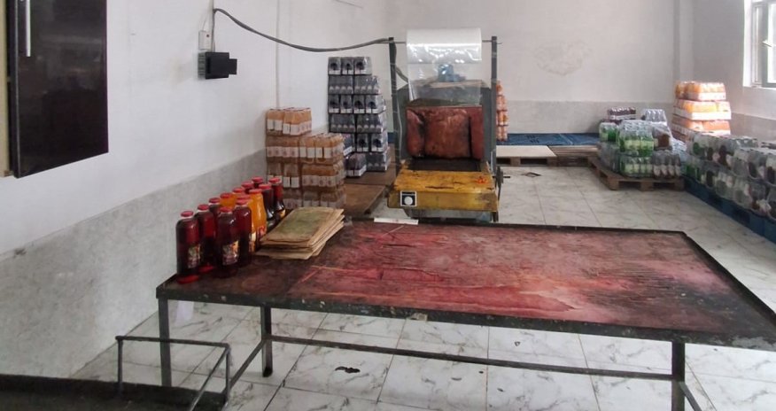 В Баку приостановили работу предприятия по производству напитков