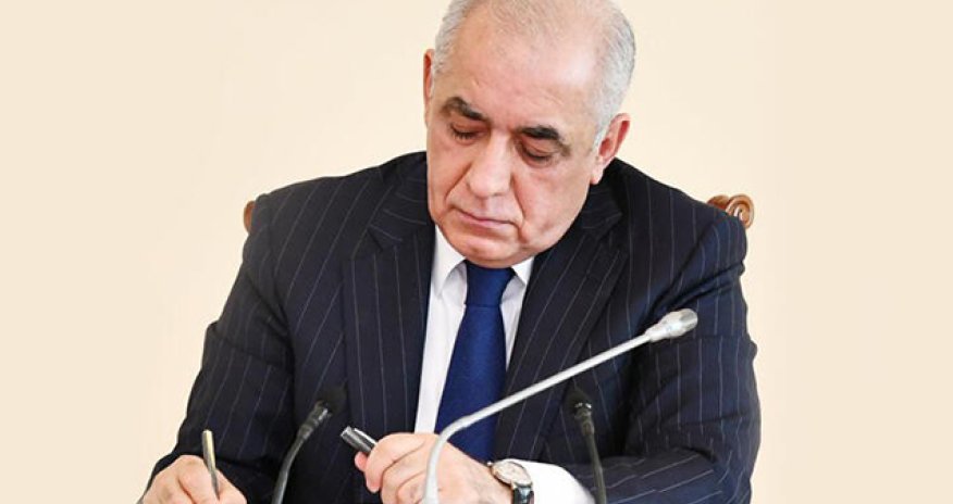 Baş nazir bakalvr təhsili ilə bağlı qərar imzalayıb