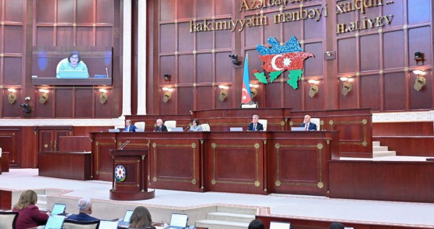 Hesablama Palatasının 2025-ci il üzrə hesabatı Milli Məclisdə qəbul edilib