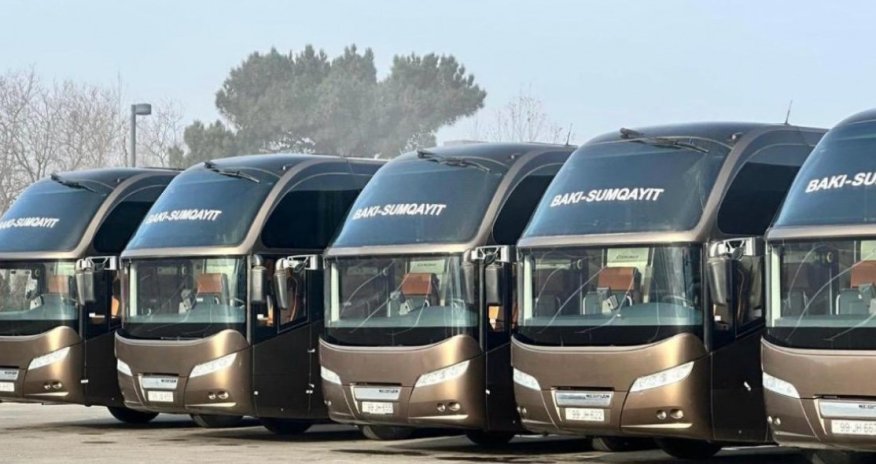 В Баку на фоне закрытия метро увеличили число автобусов на маршрутах