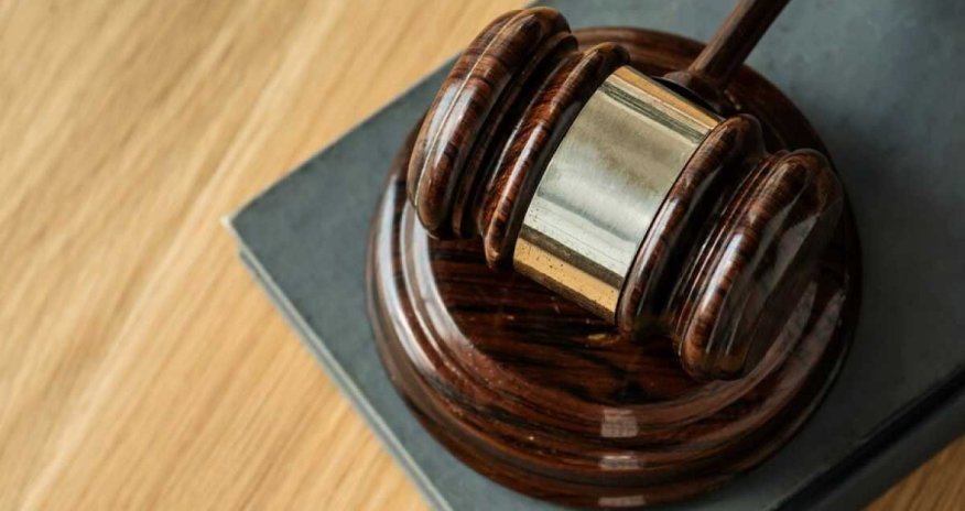 30 дней ареста за разбитую статую Христа